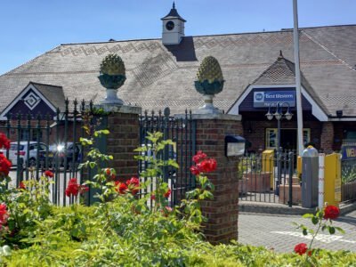 Best Western Manor Hotel & Suites