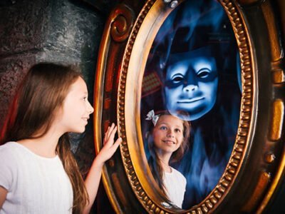 DreamWorks Tours Shrek's Adventure! London