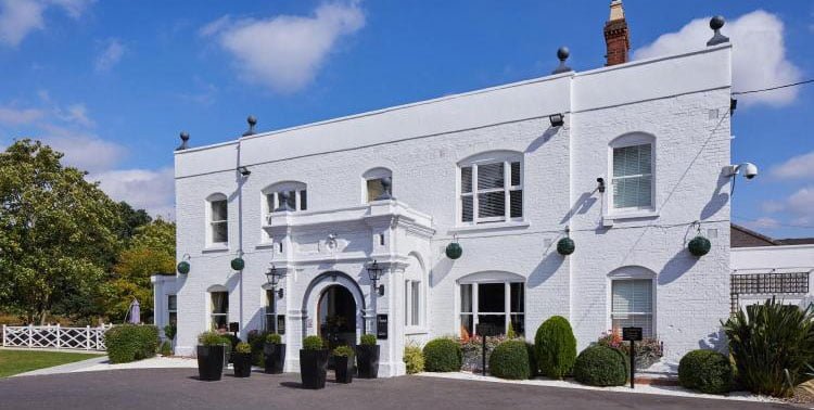 Woughton House Hotel, WorldHotels Distinctive